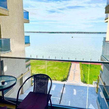Kitty Studio Sunset Lake Mamaia Exterior foto