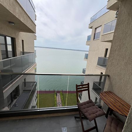 Kitty Studio Sunset Lake Mamaia Exterior foto