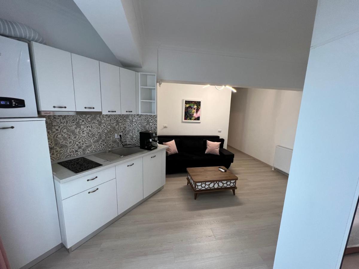 Kitty Studio Sunset Lake Mamaia Exterior foto