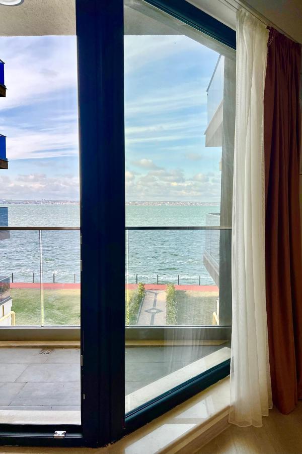 Kitty Studio Sunset Lake Mamaia Exterior foto