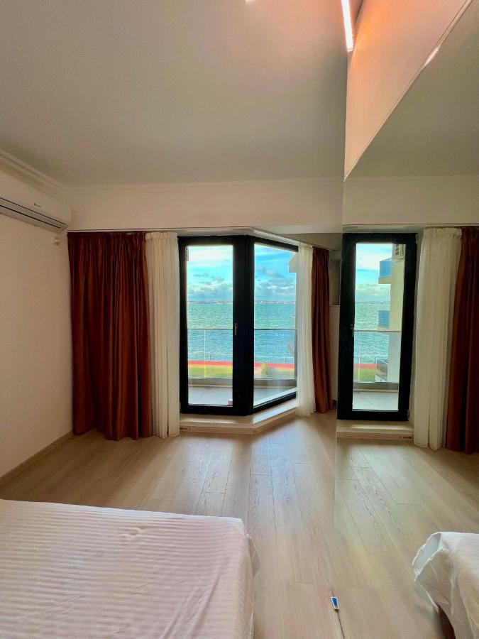 Kitty Studio Sunset Lake Mamaia Exterior foto