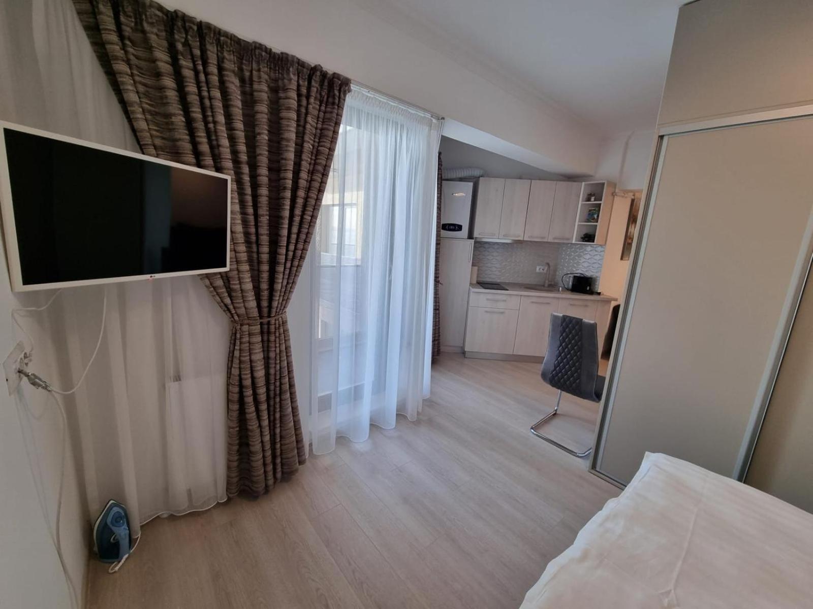 Kitty Studio Sunset Lake Mamaia Exterior foto
